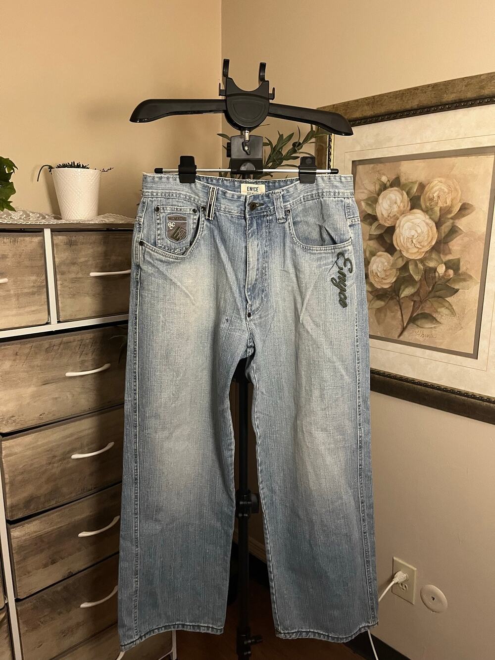 Vintage Y2K ENYCE Men’s Baggy Jeans Size 34 x 29 Embroidered Wide Leg Hip Hop